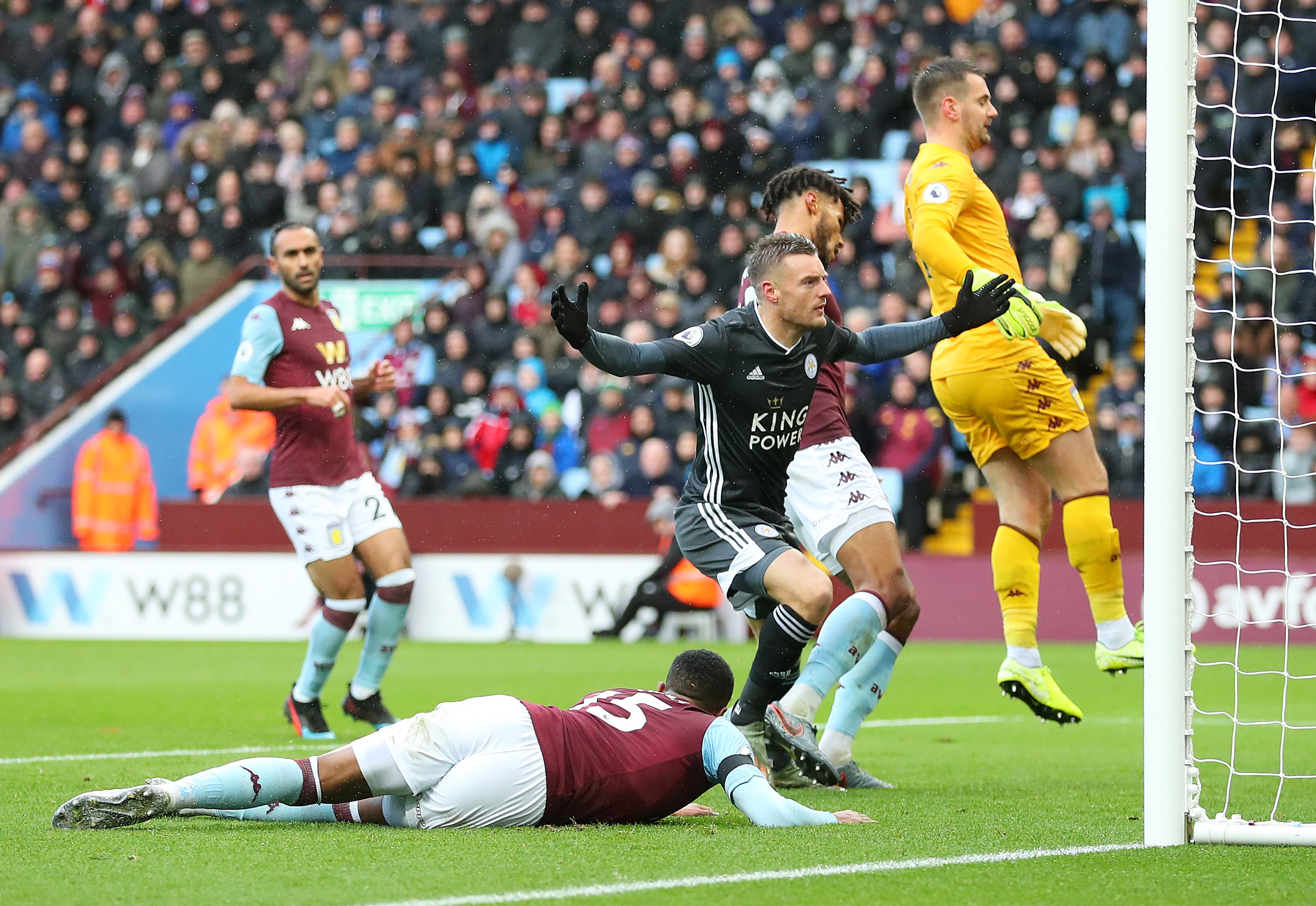 深入服务于 深入服务于