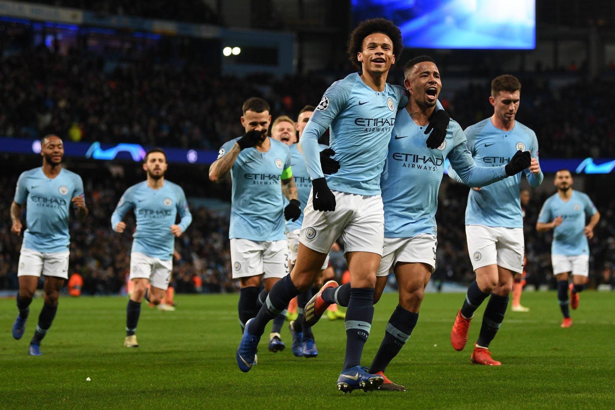 輕球員送往 輕球員送往